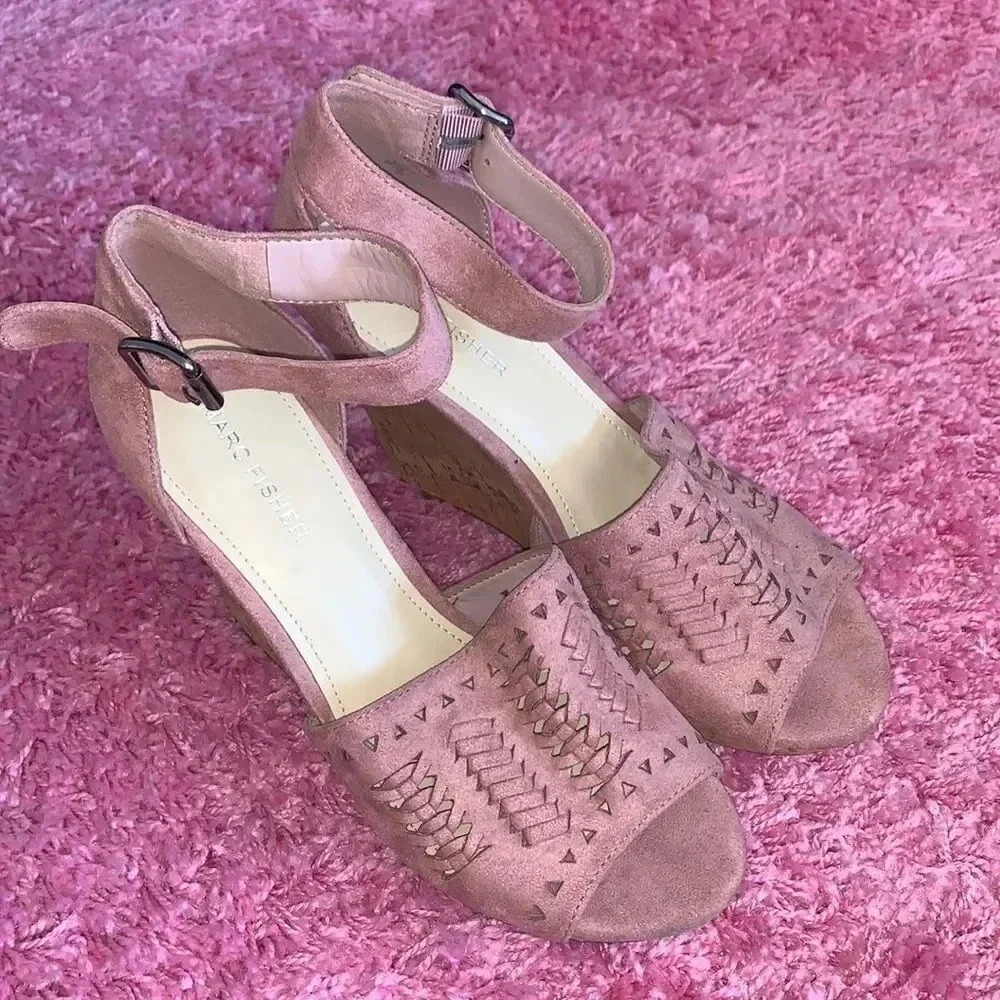 Marc Fisher Batini Wedges Pink Size 8
